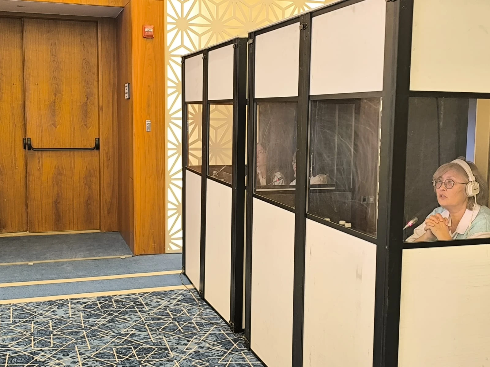 Оборудование для синхронного перевода в Астане — oborudovanie dlya sinhronnogo perevoda astana