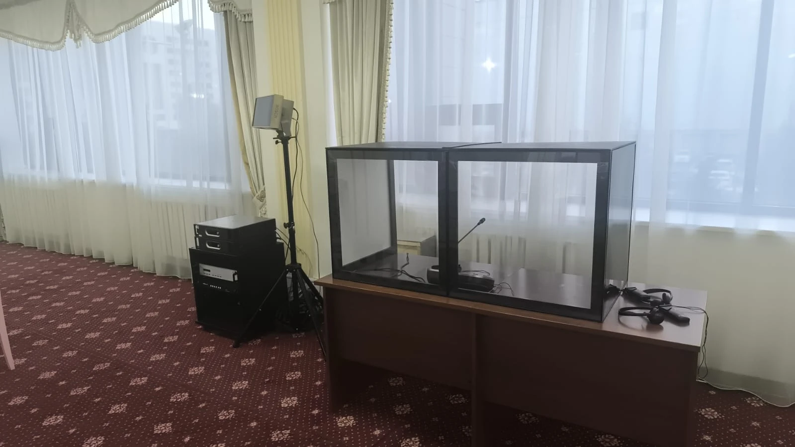 Оборудование для синхронного перевода в Астане — sinhronnyy perevod konferentsiy astana